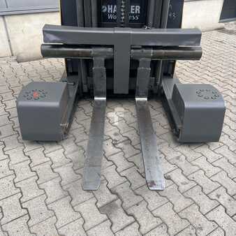 Čtyřcestný retrak 2001  Atlet 200DTFVRE735UFS (18)