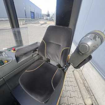 Čtyřcestný retrak 2001  Atlet 200DTFVRE735UFS (6)