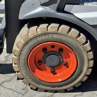 Electric - 3 wheels 2016  Linde E16PH (386-02) EVO (13)