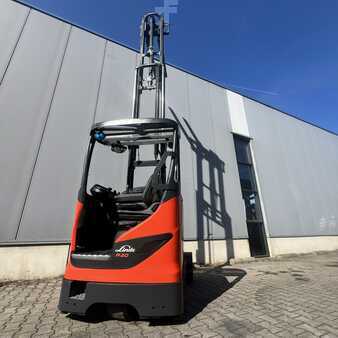 Carrelli retrattili 2016  Linde R20G (1120) (20)