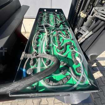 Carrelli retrattili 2016  Linde R20G (1120) (7)