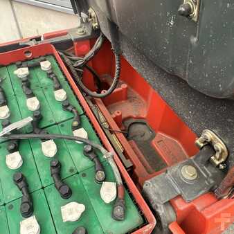 3-wiel elektrische heftrucks 2014  Linde E16H (386-02) (9)
