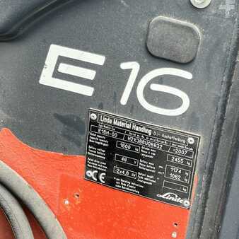 3-wiel elektrische heftrucks 2007  Linde E16H (386) (14)