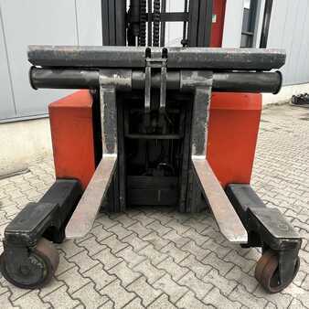 Čtyřcestný retrak 2002  BT FR2.7 (10)