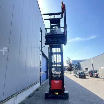 Wózki do eksploatacji w wąskich korytarzach 2021  Linde Kombi L-Head (5231) (11)