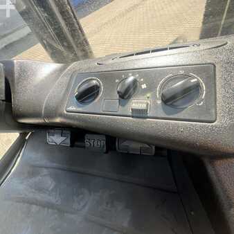 Empilhador diesel 2022  Linde H60D (396-03) EVO (9)