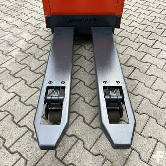 Nízkozdvižný vozík 2019  Linde T16 (1152) Scale (13)