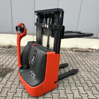 Wózek wysokiego podnoszenia 2018  Linde L12 (1172) (2)