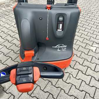 Wózek wysokiego podnoszenia 2018  Linde L12 (1172) (5)