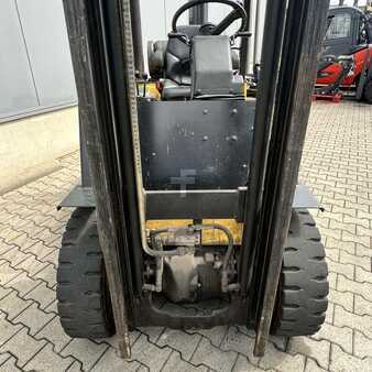 Empilhador a gás 1995  Yale GLP30TF (16)