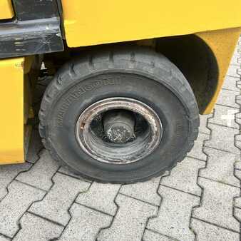 Empilhador a gás 1995  Yale GLP30TF (18)