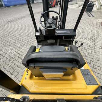 Empilhador a gás 1995  Yale GLP30TF (5)