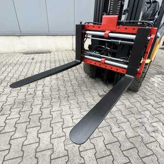 Elektro čtyřkolový VZV 2020  CAT Lift Trucks EP35N-80E (12)