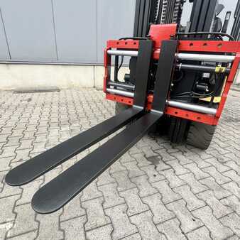 Elektro čtyřkolový VZV 2020  CAT Lift Trucks EP35N-80E (13)