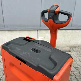 Nízkozdvižný vozík 2017  Linde T16 (1152) (3)