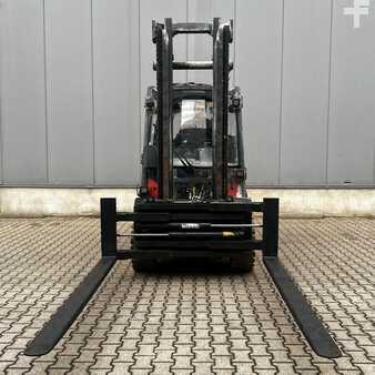 Chariots élévateurs diesel 2016  Linde H50D/600-02 (394) EVO (13)