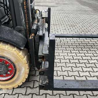 Chariots élévateurs diesel 2016  Linde H50D/600-02 (394) EVO (15)