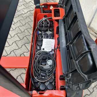 Nízkozdvižný vozík 2015  Linde T16 (1152) (6)