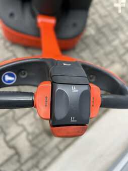 Nízkozdvižný vozík 2015  Linde T16 (1152) (9)