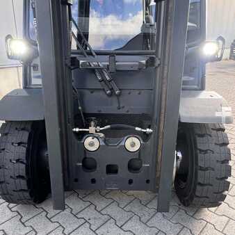 Wózki gazowe 2023  Linde H40/600T (1204) (27)