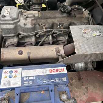 Gas gaffeltruck 1992  Clark GPM30 (13)