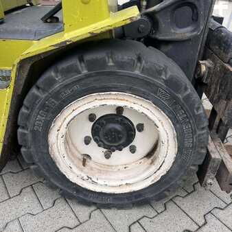 Gas gaffeltruck 1992  Clark GPM30 (26)