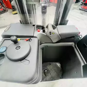 El-stabler - Med platform 2015  Unicarriers 160SDTFV570 AJN (10)