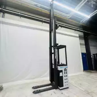 El-stabler - Med platform 2015  Unicarriers 160SDTFV570 AJN (5)