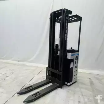 El-stabler - Med platform 2015  Unicarriers 160SDTFV570 AJN (6)