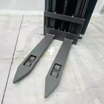 El-stabler - Med platform 2015  Unicarriers 160SDTFV570 AJN (7)