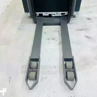 El-stabler - Med platform 2015  Unicarriers 160SDTFV570 AJN (8)