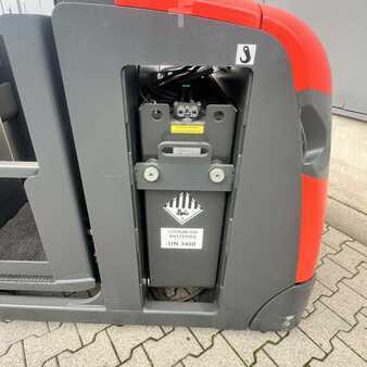 Vertical order pickers 2023  Linde V10-02 (5212) (15)