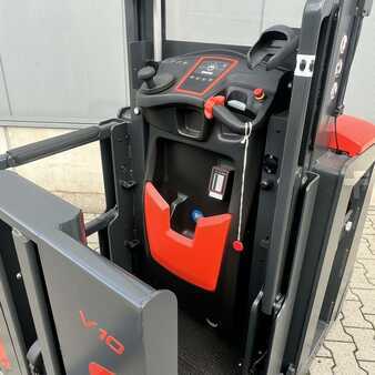 Vertical order pickers 2023  Linde V10-02 (5212) (13)