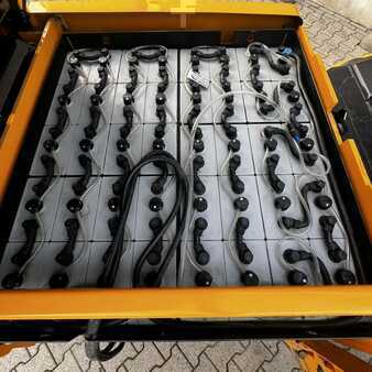 Sähkö - 4 pyör 2019  Hyundai HX50B-9 (14)