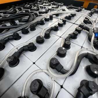 Sähkö - 4 pyör 2019  Hyundai HX50B-9 (15)