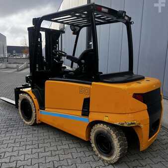 Sähkö - 4 pyör 2019  Hyundai HX50B-9 (28)