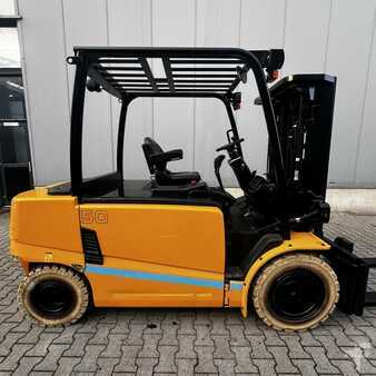 Sähkö - 4 pyör 2019  Hyundai HX50B-9 (4)