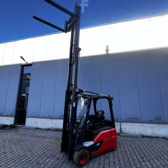 Elektromos 3 kerekű 2017  Linde E18 (386-02) EVO (18)