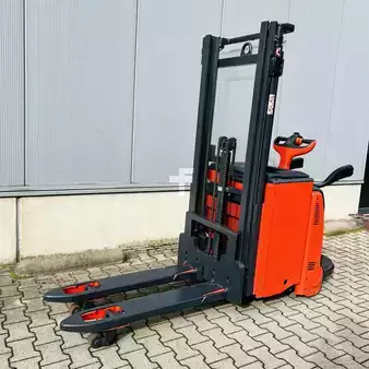 VZV s plošinou pro řidiče 2020  Linde D12AP (133) (20)