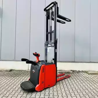VZV s plošinou pro řidiče 2020  Linde D12AP (133) (3)