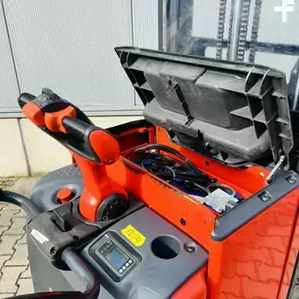 VZV s plošinou pro řidiče 2020  Linde D12AP (133) (8)