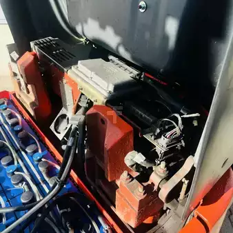 Carrelli elettrici 4 ruote 2007  Linde E25S (336-03) (12)