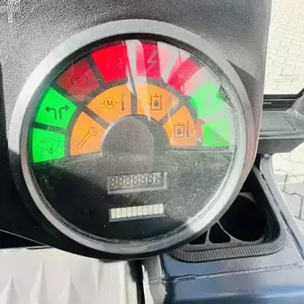 Carrelli elettrici 4 ruote 2007  Linde E25S (336-03) (6)