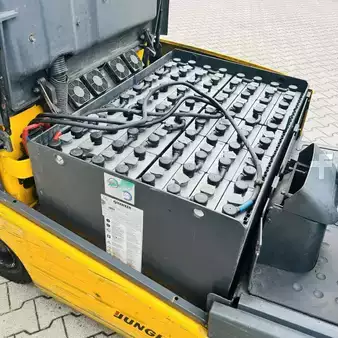 4-wiel elektrische heftrucks 2007  Jungheinrich EFG 425K (12)