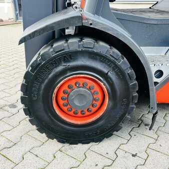 Gázüzemű targoncák 2017  Linde H35T (393-02) EVO (21)