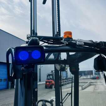 Gázüzemű targoncák 2017  Linde H35T (393-02) EVO (28)