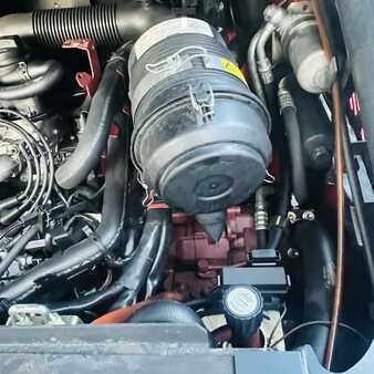 Gázüzemű targoncák 2017  Linde H35T (393-02) EVO (10)