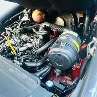 Gázüzemű targoncák 2017  Linde H35T (393-02) EVO (9)