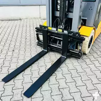 Elektro čtyřkolový VZV 2019  Jungheinrich EFG425s (17)