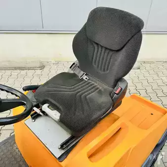 Schlepper 2004  Still R06 (10)